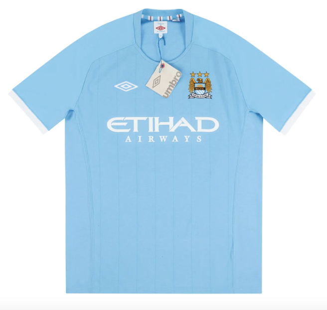 Manchester City 10/11 Men's Football Umbro Home Shirt